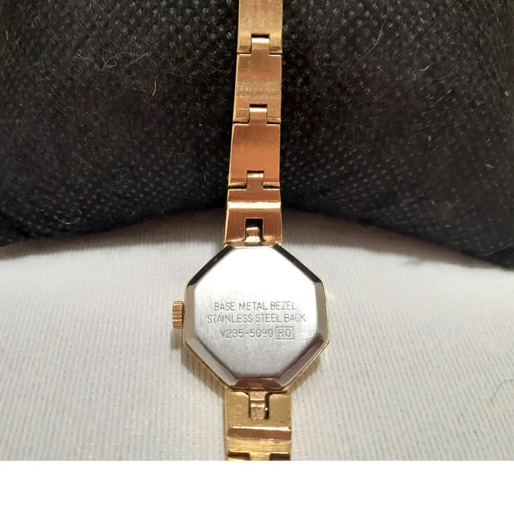 Vintage Lorus Ladies Wristwatch Octagon Shaped Case Gold Tone